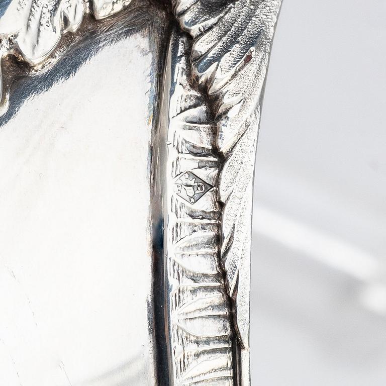 A French silver sauce boat, mark of Paul Duhamel, Paris 1832-45.