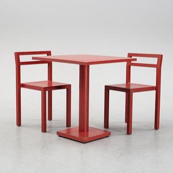 Boris Berlin/Poul Christiansen, a 'Non' table and two chairs, Komplot design, Källemo.