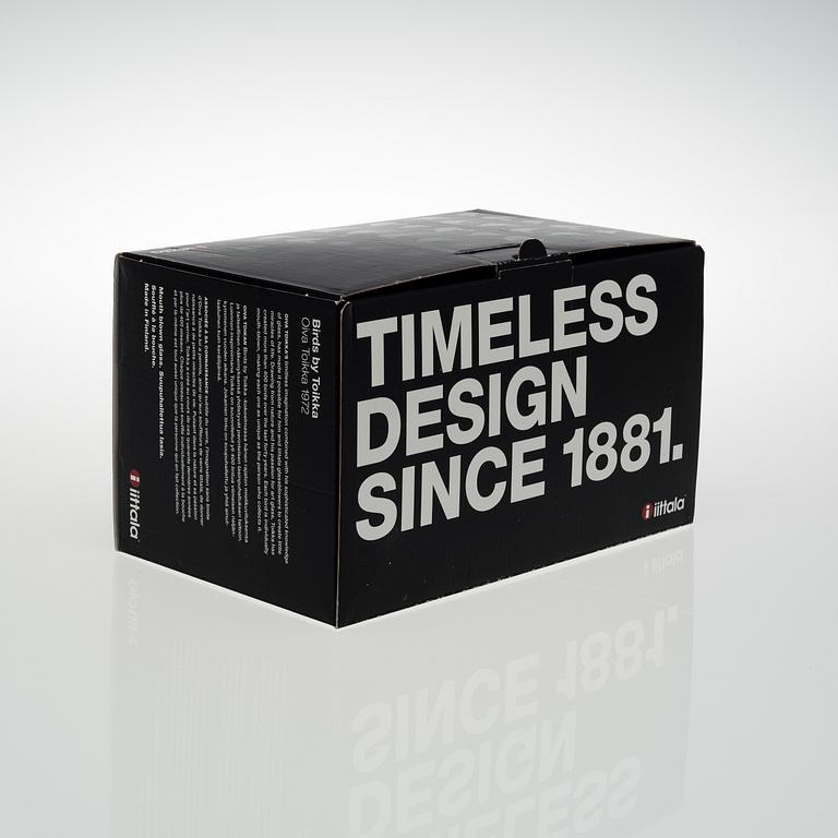 OIVA TOIKKA, BIRD. Waiter. Sign O. Toikka Nuutajärvi.