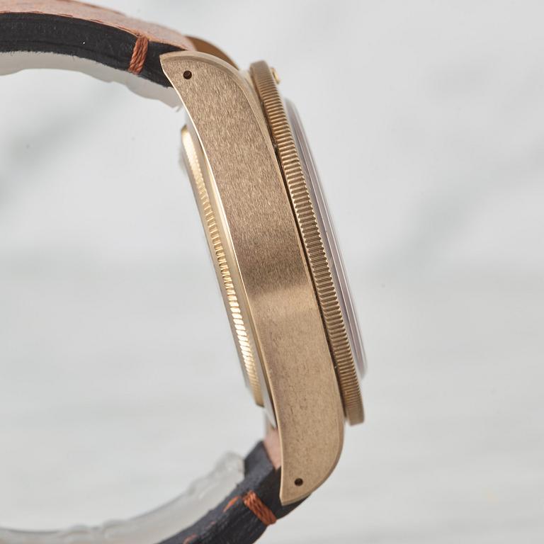 TUDOR, Geneve, Black Bay "Bronzo" (220m:660ft), Chronometer, armbandsur, 43 mm,