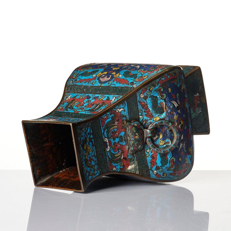 Vas, Fanghu, cloisonne. Sen Mingdynasti (1368-1644).