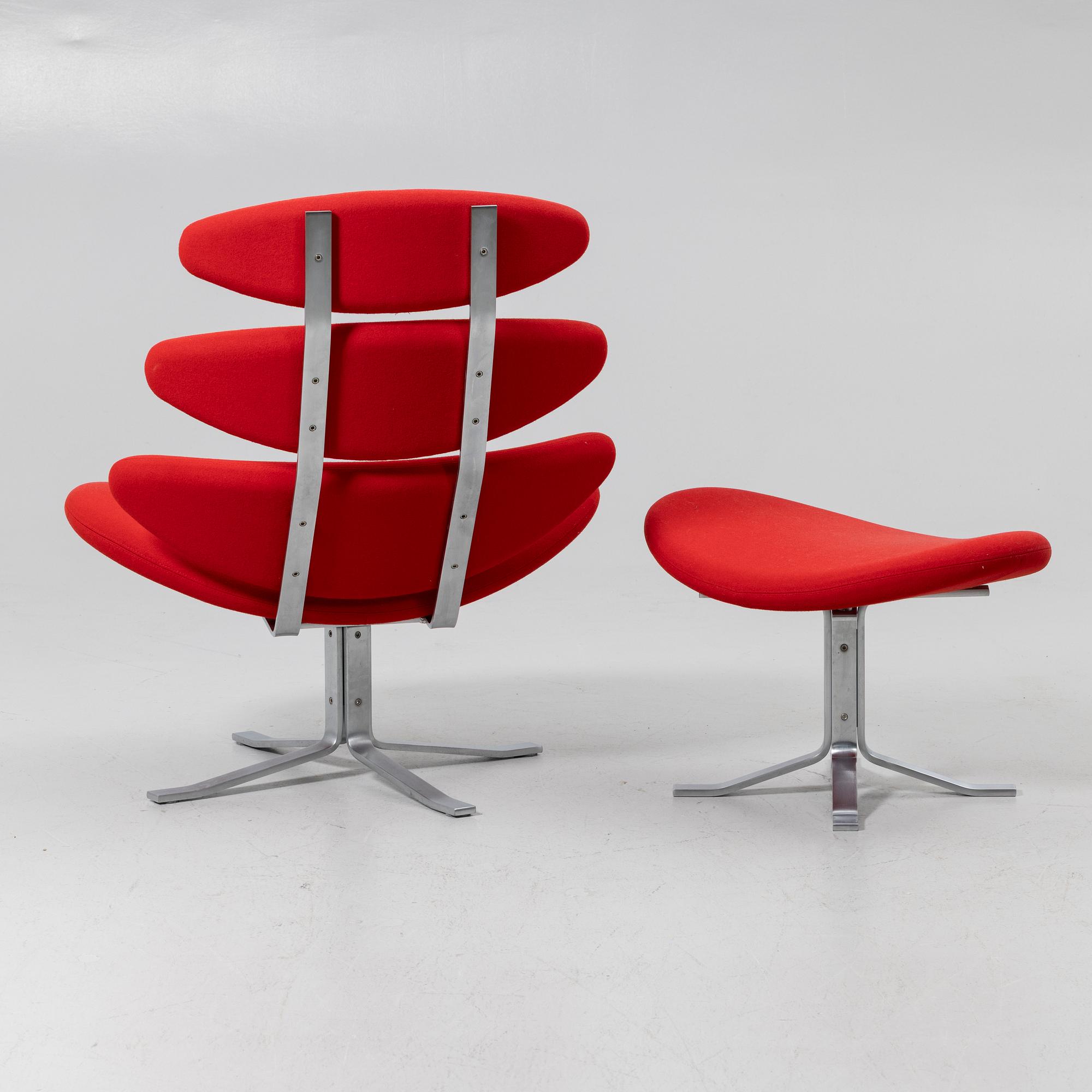 Poul M. Volther, fåtölj med fotpall, modell "EJ 5"/ "Corona Chair", Erik Jørgensen, Danmark.