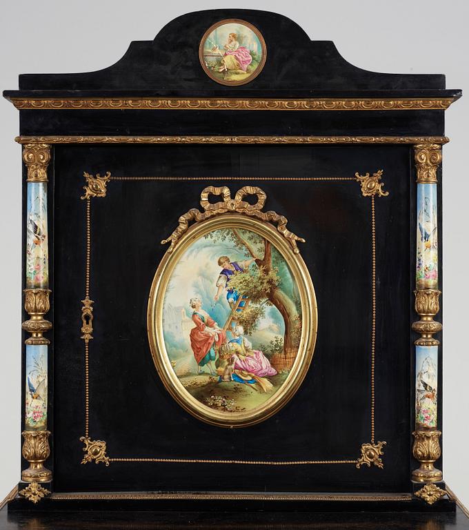 SKRIVMÖBEL, eklektisk stil, omkring sekelskiftet 1900.