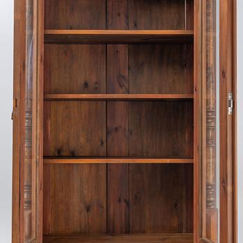 A neo-renaissance book cabinet, around 1900.