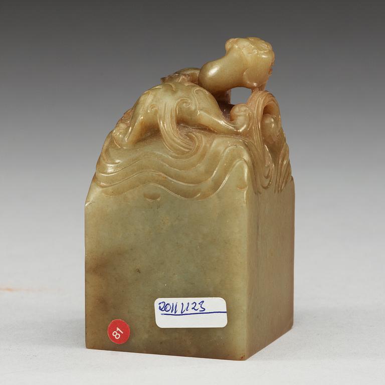 A nephrite seal, presumably late Qing dynasty (1644-1912).