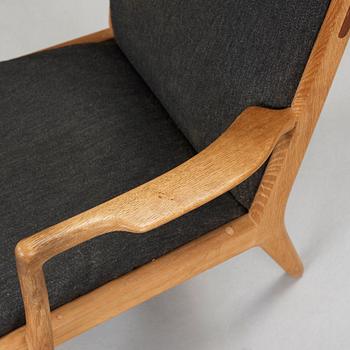 Hans J. Wegner, A pair of oak 'AP16' armchairs, AP-stolen, Denmark 1950-60's.