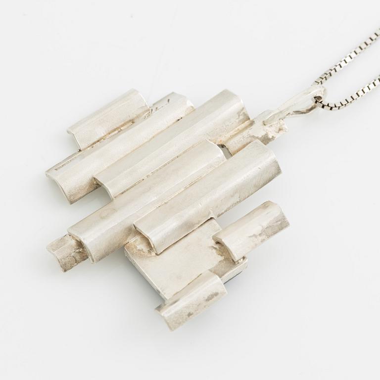 Atelier Borgila, pendant, sterling silver with ore, Stockholm 1979.