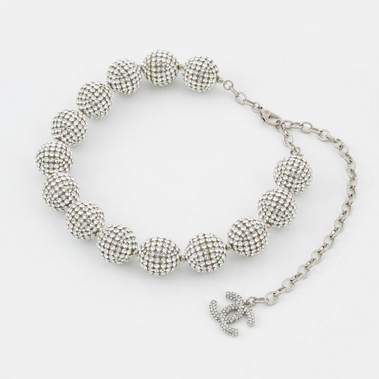 Chanel, "Crystal ball necklace", 2018.
