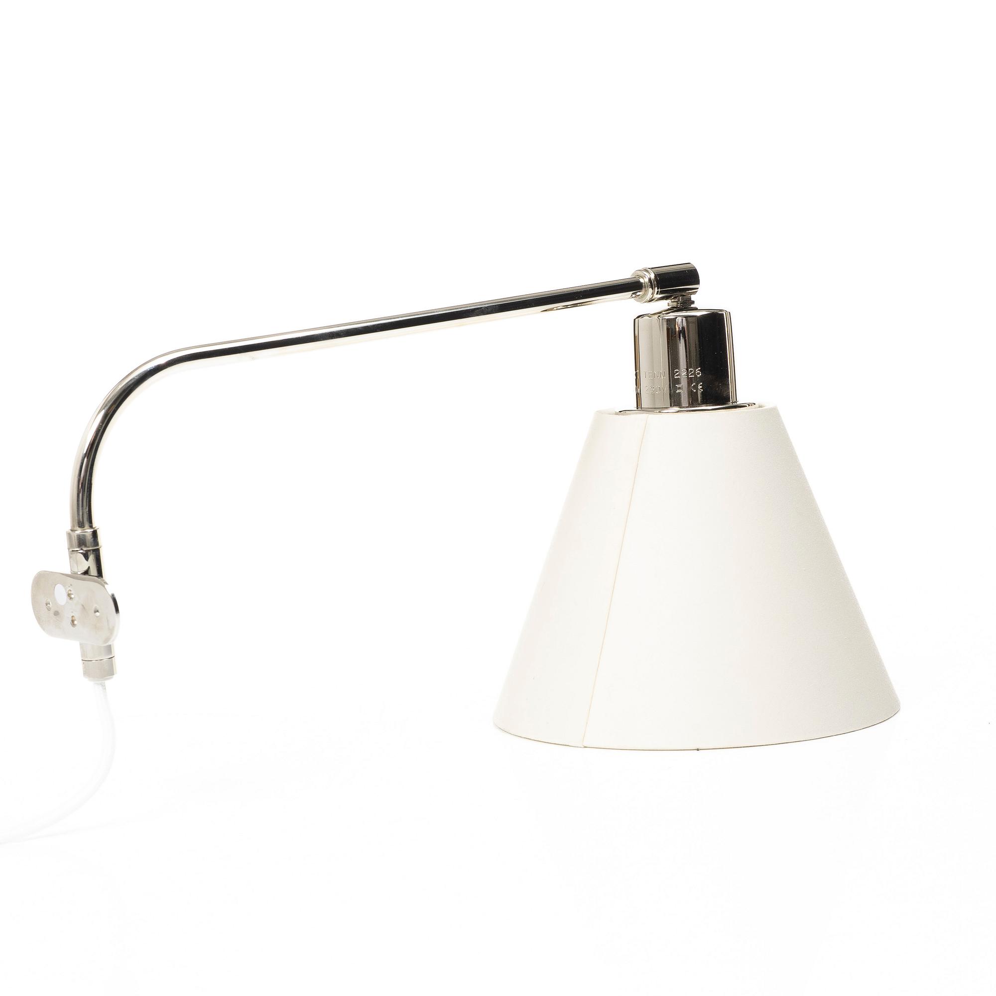 Josef Frank, vägglampa, modell 2226, Svenskt Tenn.