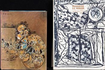 TIDSKRIFTER / BÖCKER, Derriere Le Miroir, 13 vol samt XXe Siècle, 4 st.