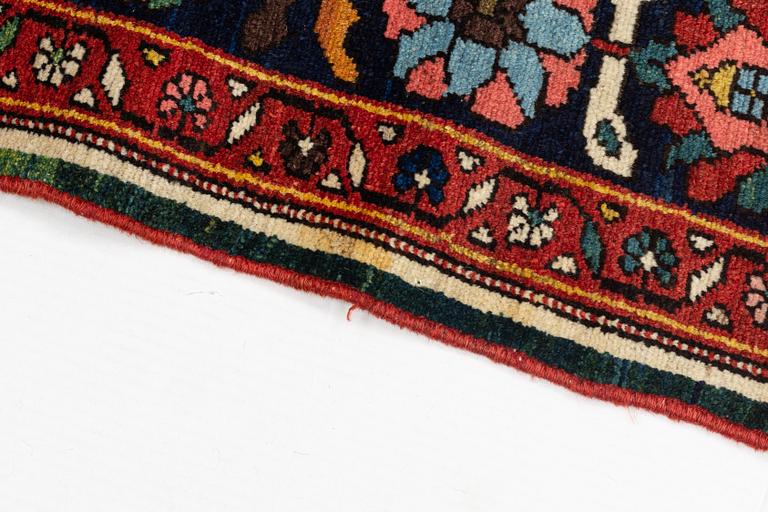 Matta, semiantik Bakthiari, ca 200 x 160 cm.