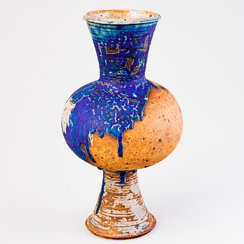 KYLLIKKI SALMENHAARA, A vase signed KS. Arabia, c. 1957-1959.