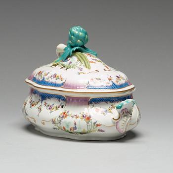 Meissen, A Meissen tureen with cover and stand, 18th Century.