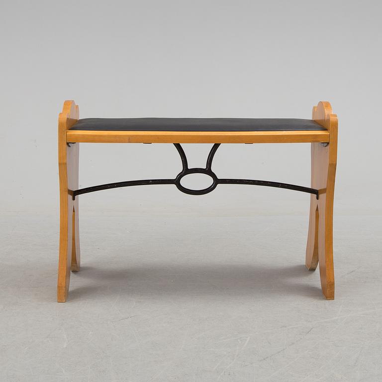 PIANOPALL, 1900-talets mitt.