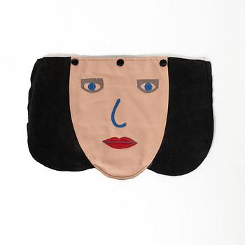Marie-Louise Ekman, handväska och scarf.