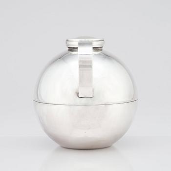 Sylvia Stave, an alpacca coctailshaker, C.G Hallberg, Stockholm, 1930s. Designed in 1934.