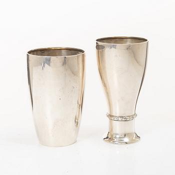 Two beakers, silver, CG Hallberg, Stockholm, 1915–16.