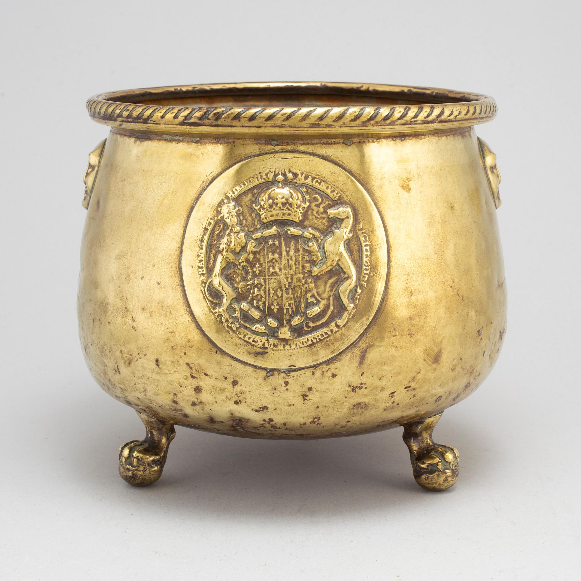 YTTERFODER, mässing, 1800-tal.