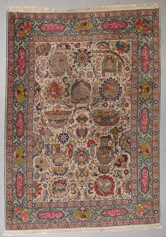 A carpet, a semi-antique Tabriz figural, ca 354,5-362 x 250,5-258 cm.
