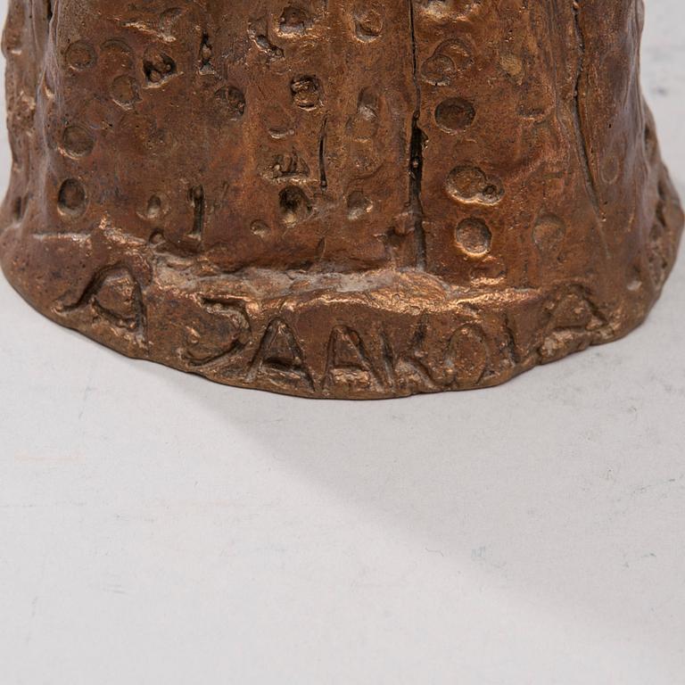 ALPO JAAKOLA, pronssiveistos, signeerattu ja päivätty -81.