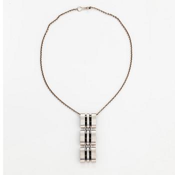 Elis Kauppi, Kaulakoru, hopeaa. Kupittaan kulta, Turku 1968.