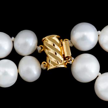 ARMBAND, 14 k guld, odlade vita pärlor.
