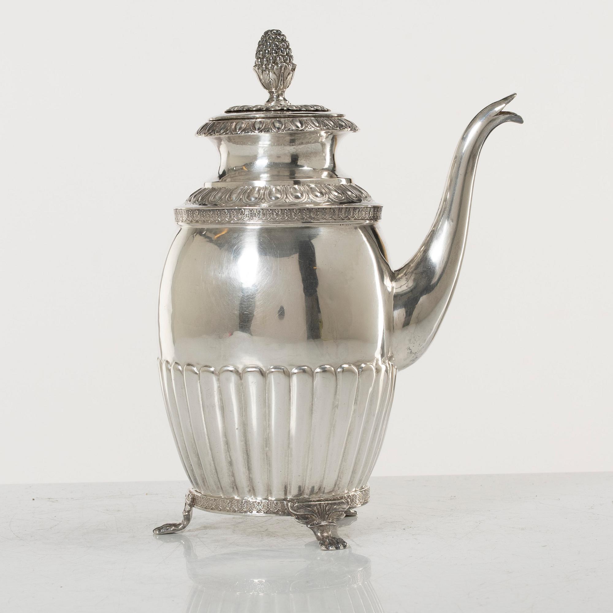 Anders Lundqvist, kaffekanna, silver, Stockholm 1845.
