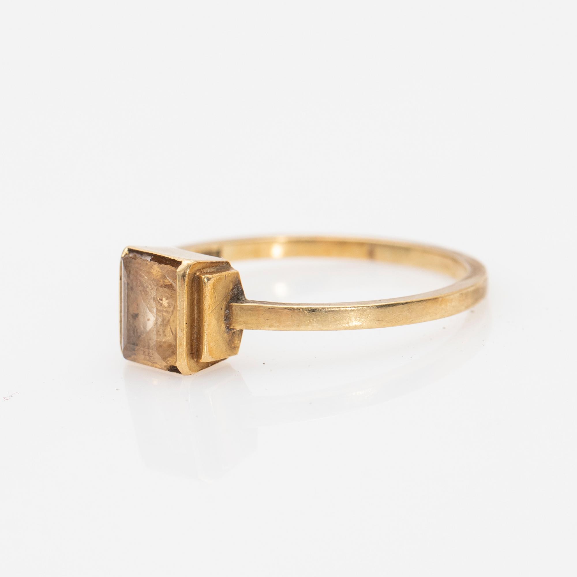 Wiwen Nilsson, ring, 18k, med bergkristall. Lund 1944.