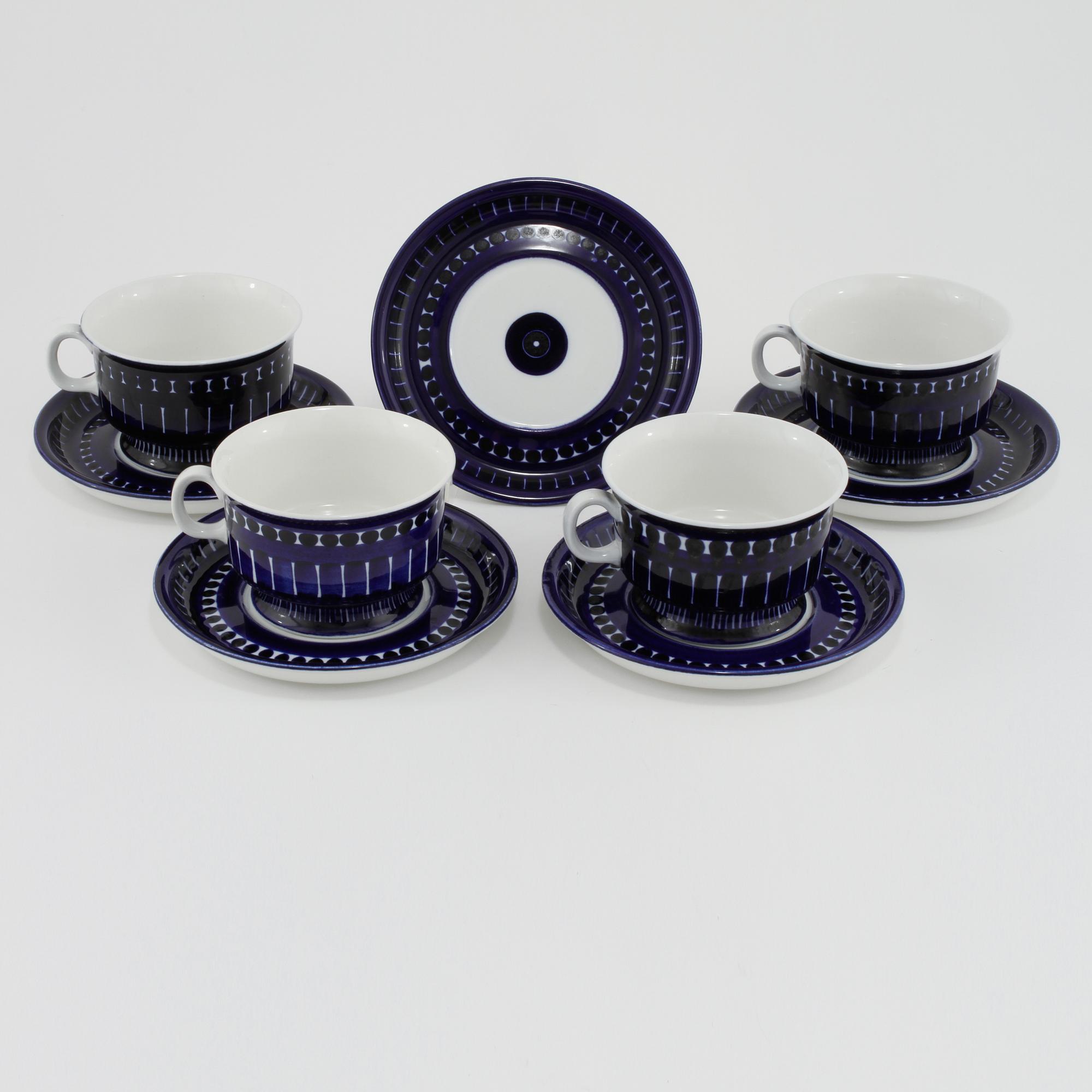 KOPPAR MED FAT, 4 st, "Valencia", Ulla Procopé, Arabia, 1900-talets andra hälft.