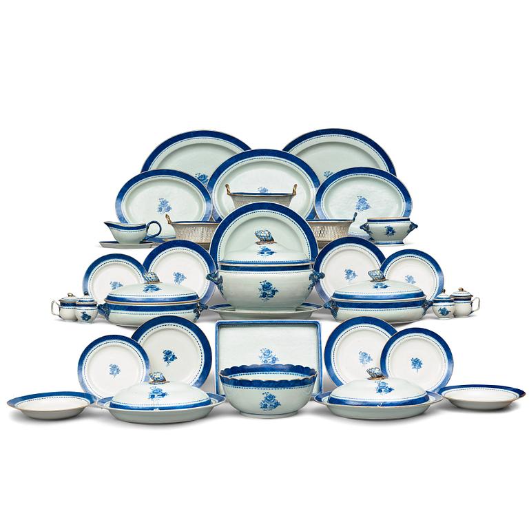 A blue and white dinner service, Qing dynasty, circa 1800. (90 pieces).