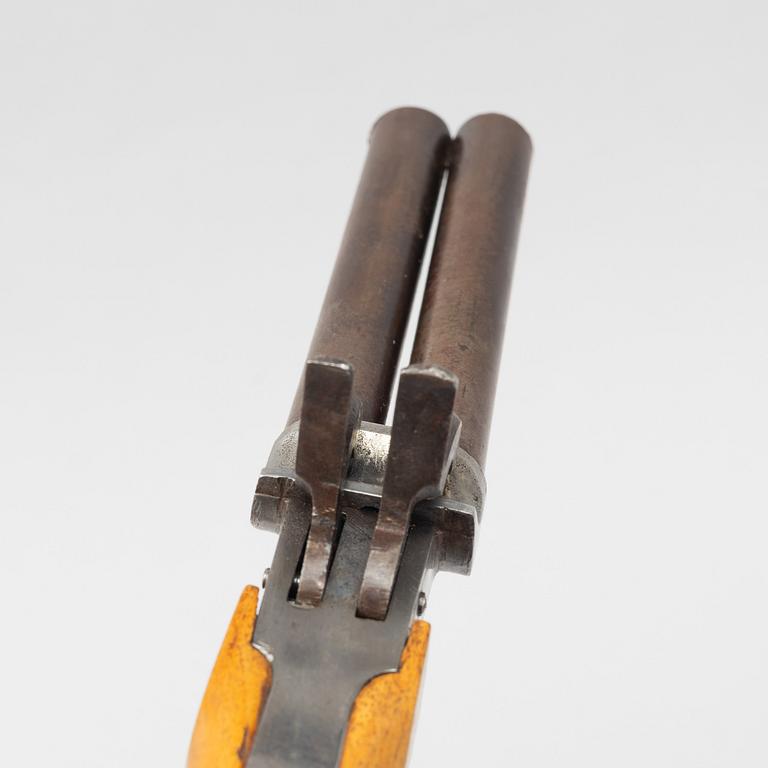Percussion pistols 2 pcs, double-barrelled. Second half of the 19th century.