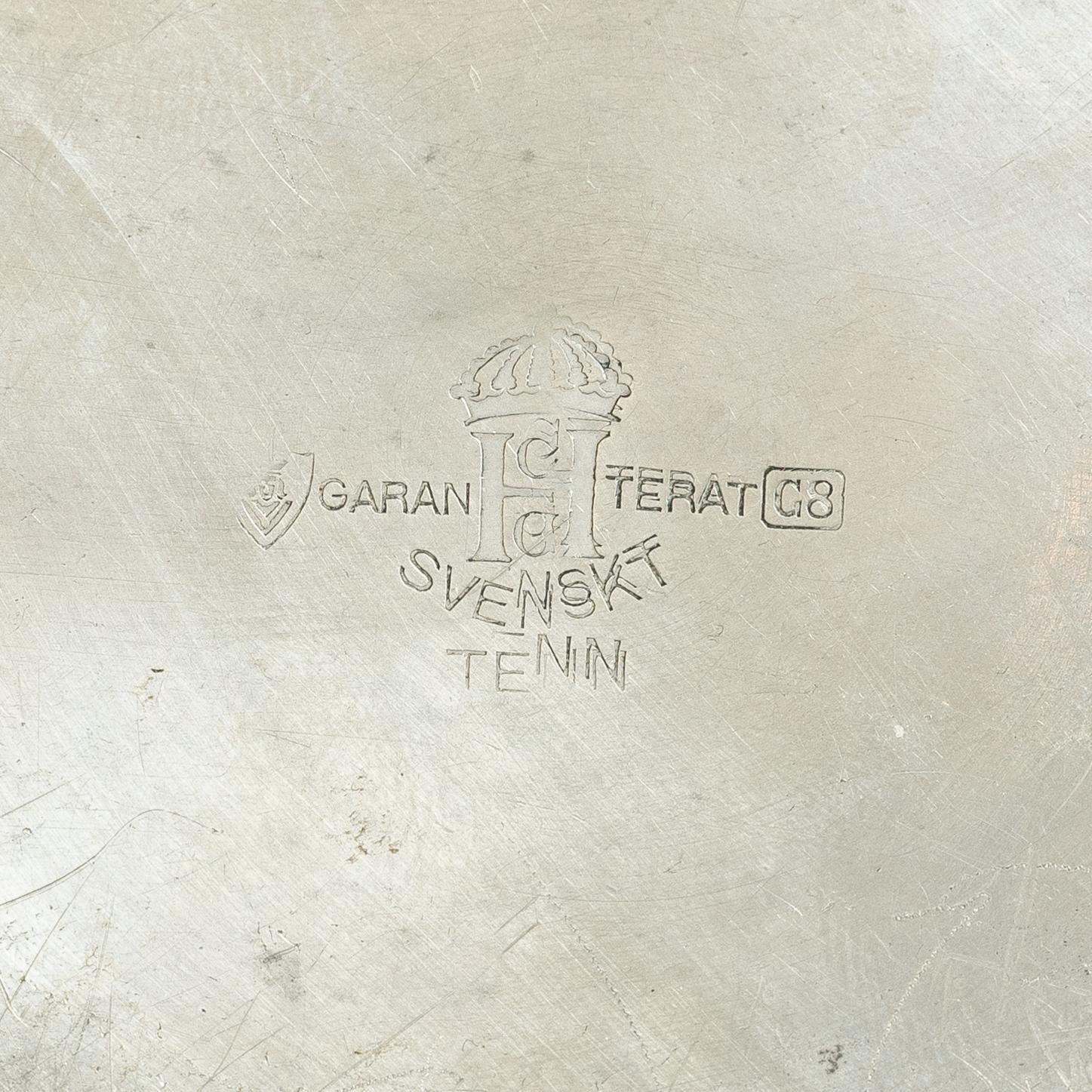 Sylvia Stave, attributed to. A pewter box with cover, CG Hallberg, Stockholm 1929.