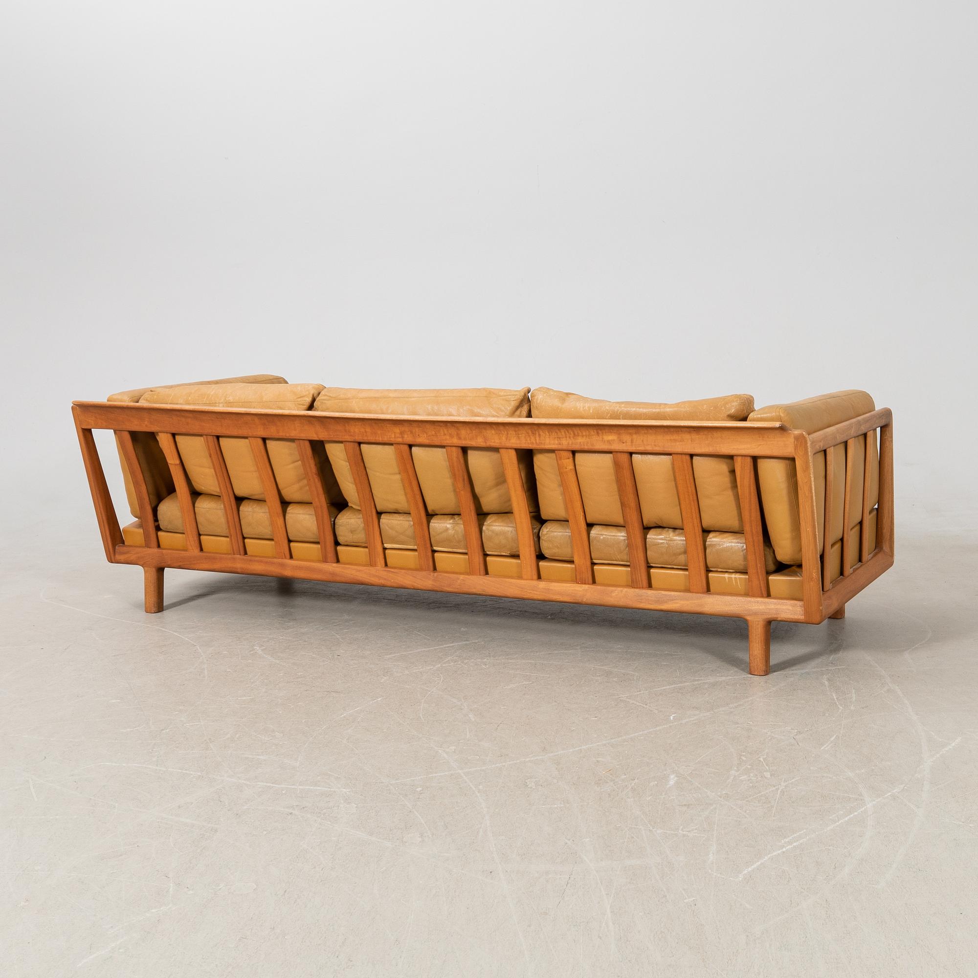 Åke Nilsson, sofa, "Roma", Dux 1970s.