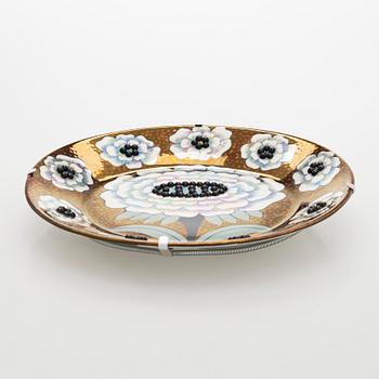 Birger Kaipiainen, a ceramic 'Fiori dish', marked Birger Kaipiainen, Arabia art made in Finland 1983, 1380/2000.