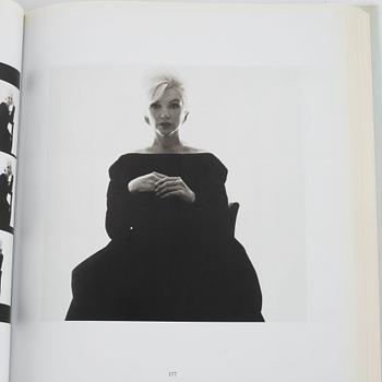 Bert Stern, "Bert Stern: Marilyn Monroe: The Complete Last Sitting", 1992.