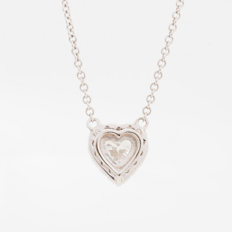 Heart shaped diamond necklace, with GIA dossier.