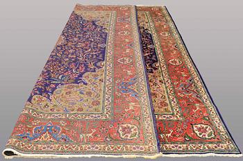 A CARPET, Figural Tabriz, ca 407 x 304 cm.