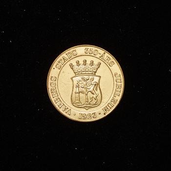 MEDALJER, 11 st. Samt diverse MYNT:.