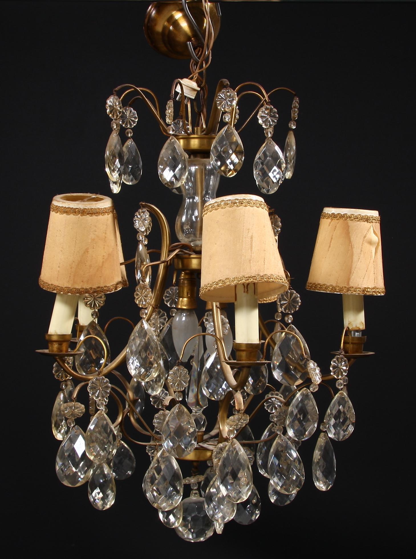 LJUSKRONA, rokokostil, 1900-talets mitt. H 64.