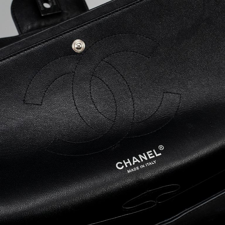 CHANEL, väska "Double flap bag Jumbo", 2017.