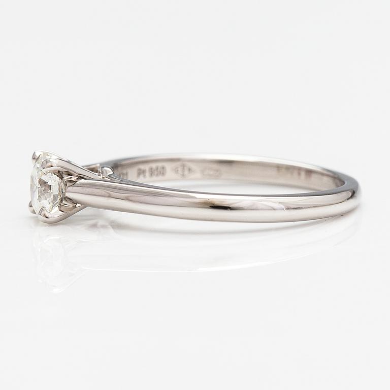 Cartier, A platinum ring with a diamond xa. 0.41 ct. Marked Cartier DZJ421. GIA certificate.
