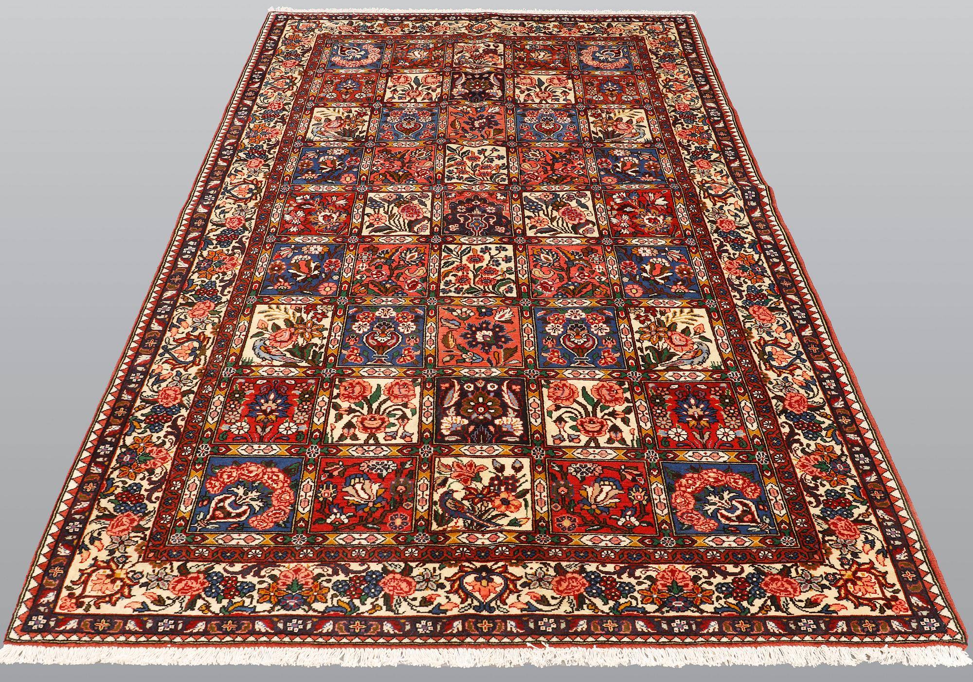 A carpet, Figural Bakhtiar, ca 265 x 150 cm.