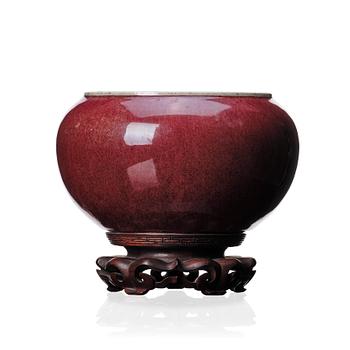 843. A sang de boef glazed censer, Qing dynasty, 19th Century.