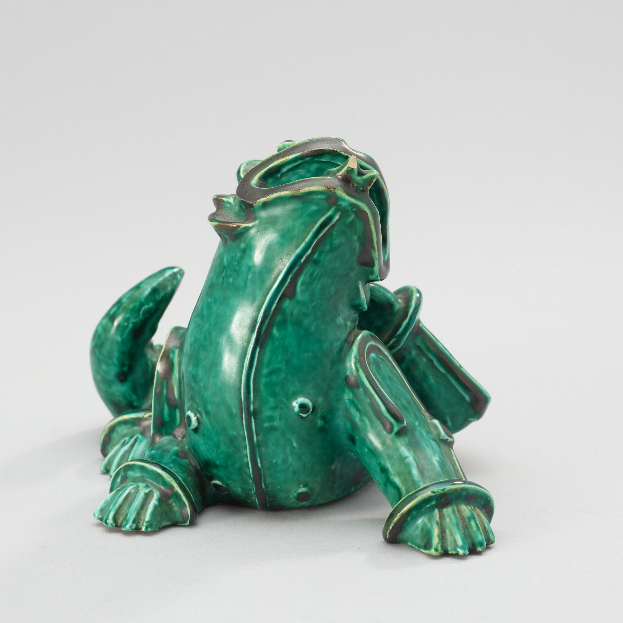 WILHELM KÅGE, drakvalp, Gustavsberg 1940-tal.