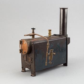 four steam engines, different makers, 20th century.