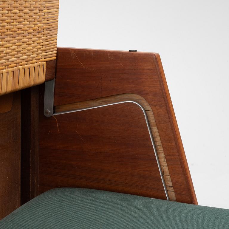 Hans J. Wegner, sofa bed/daybed, Getama, Gedsted, Denmark.