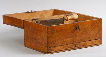 SOCKERSKRIN, ek, 1800-tal.