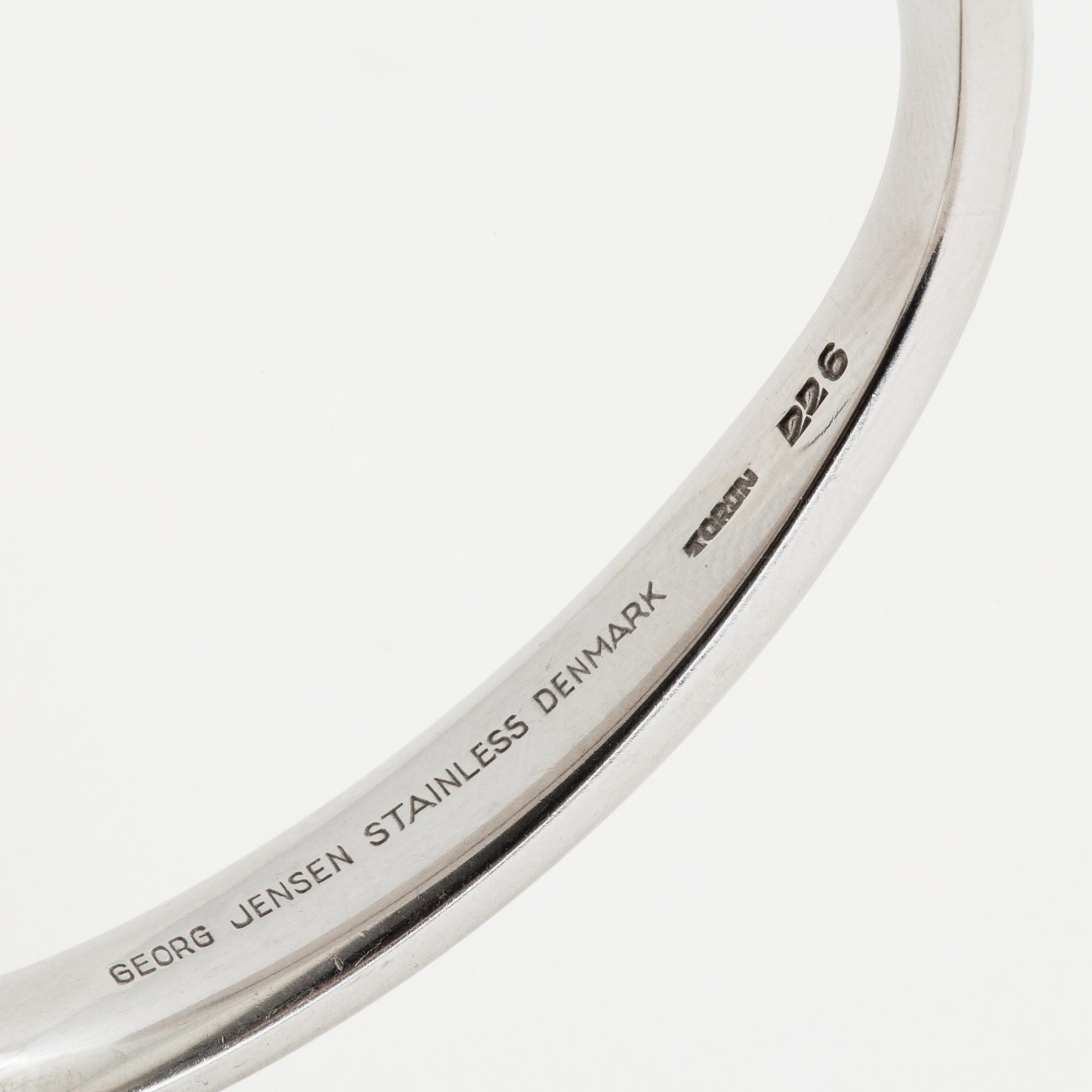 Vivianna Torun Bülow-Hübe, 'Vivianne' wristwatch, Georg Jensen / Chopard, 33 mm.