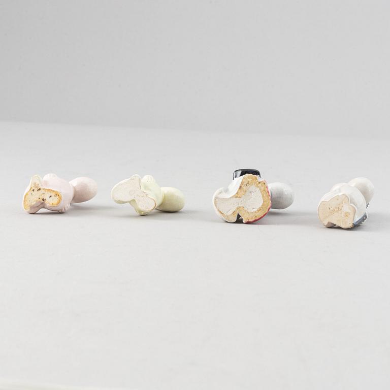 Leo Tykkyläinen, figuriner, 4 st, kermaik, Mumin, Arabia, Finland, 1950-tal.