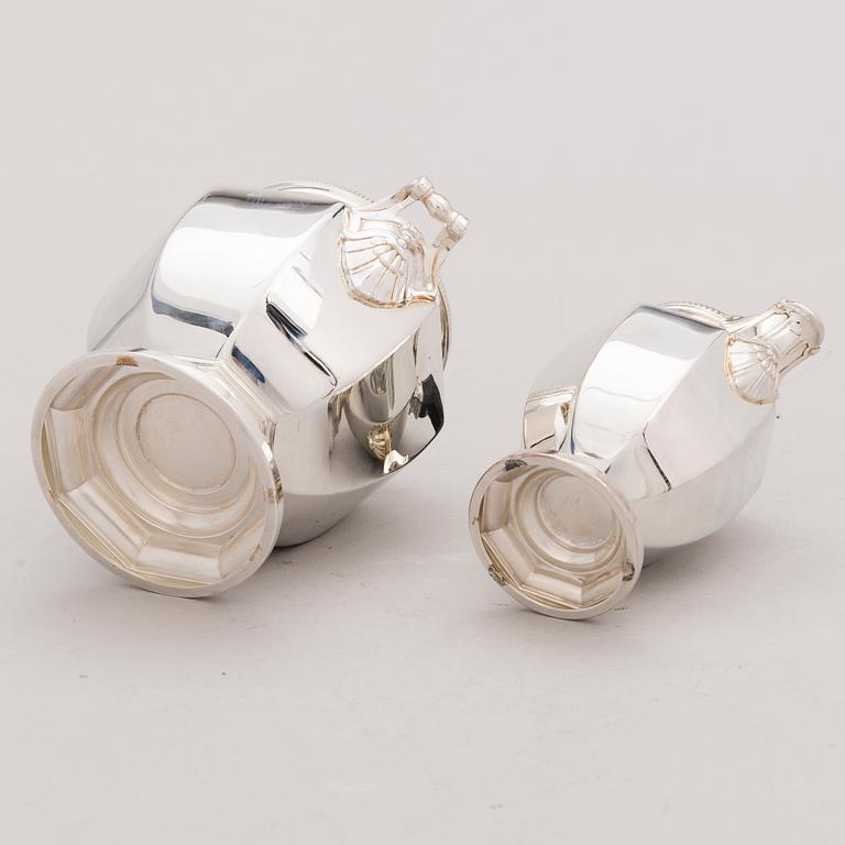 A TEA AND COFFEE SET, silver plated, Christofle, France, middle of the 20th century.
